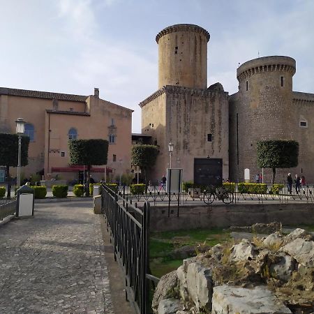 Casa Flora Fondi Centro Storico Apartman Kültér fotó
