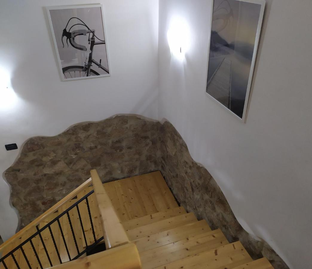 Casa Flora Fondi Centro Storico Apartman Kültér fotó
